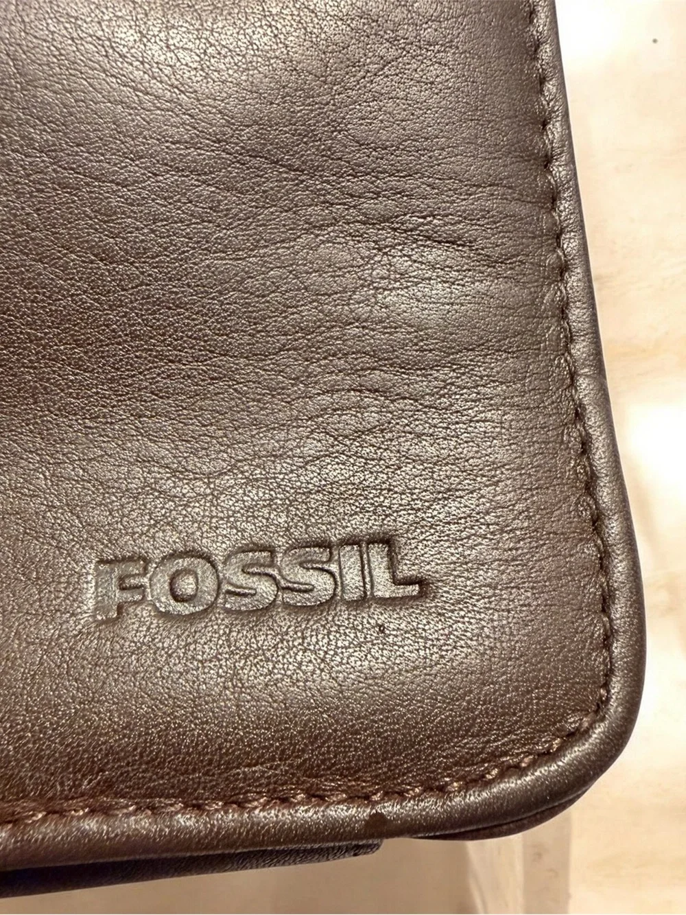 Fossil classic genuine